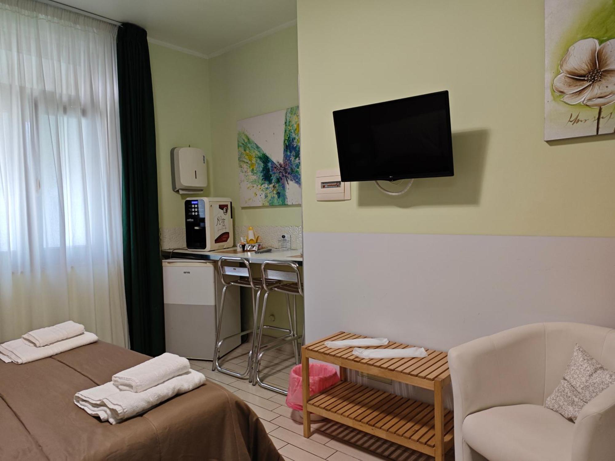 Borgo Santa Margherita Guest house *